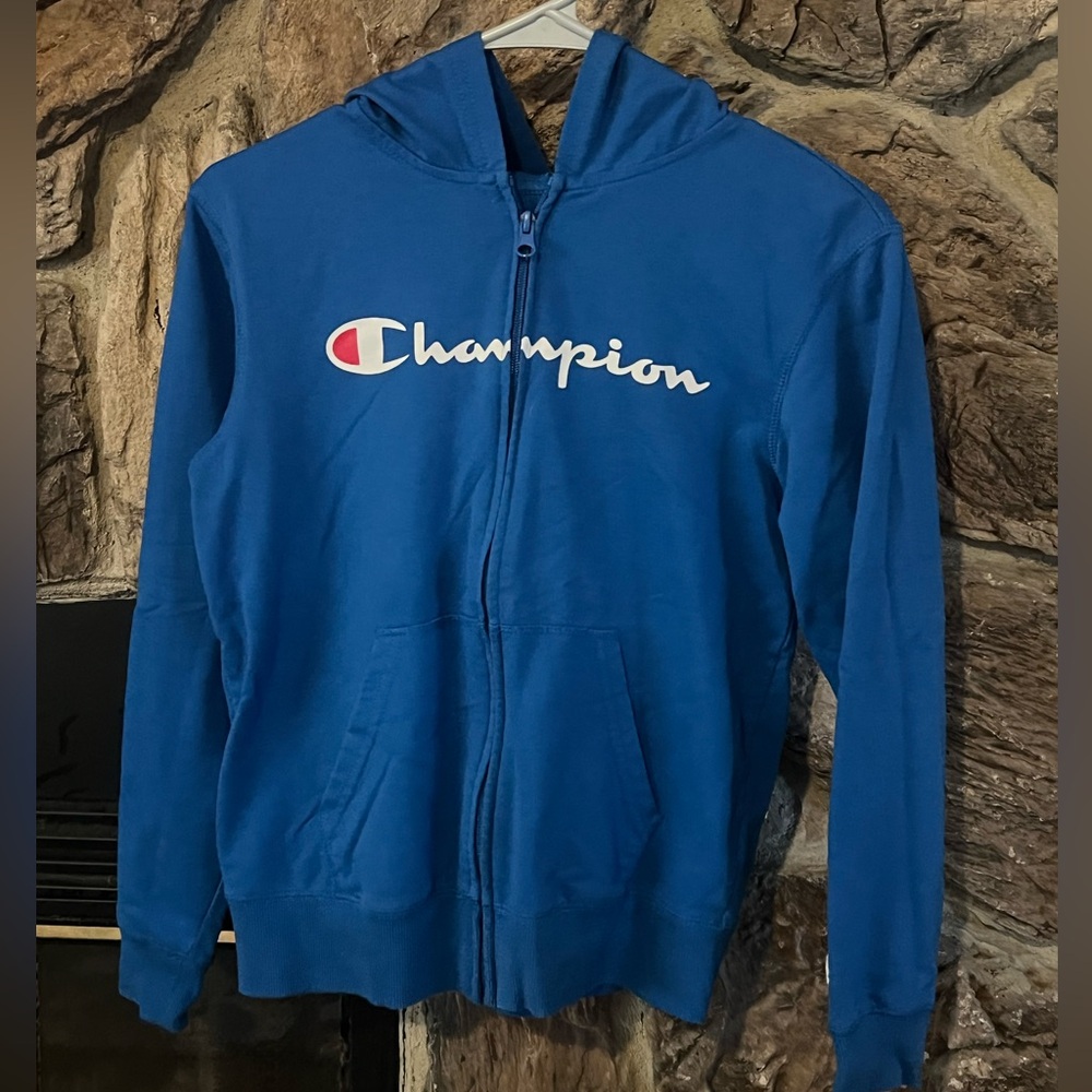 Boys Champion Zip Up Hooded Jacket Size Large